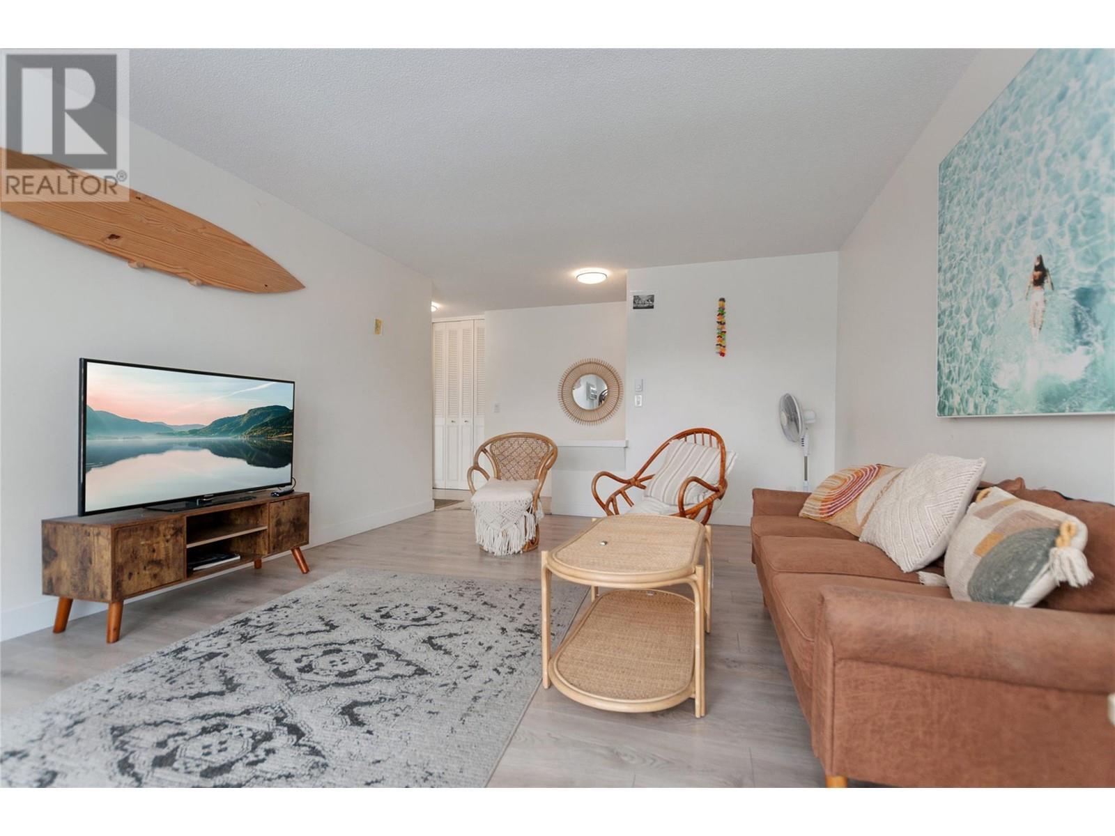 1611 Elm Street E. Kelowna, British Columbia