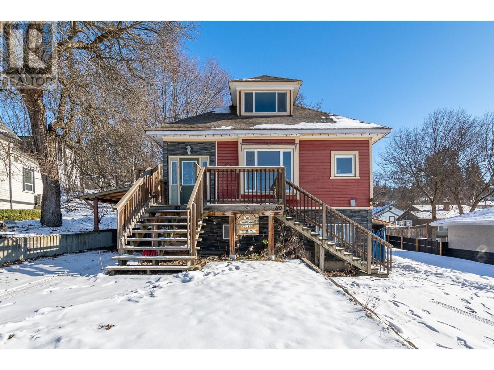 80 6 Street Ne. Salmon Arm, British Columbia