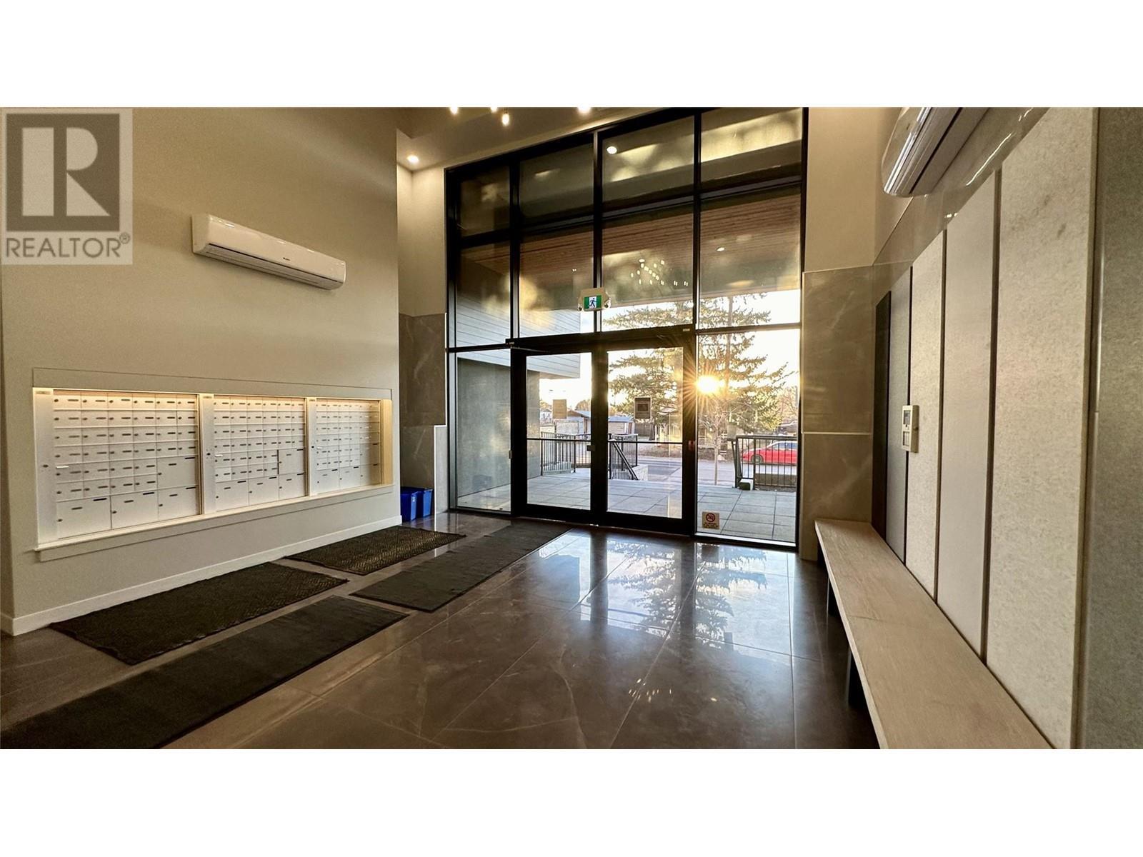 345 Dougall Road N Unit# Ph12 Lot# 85. Kelowna, British Columbia