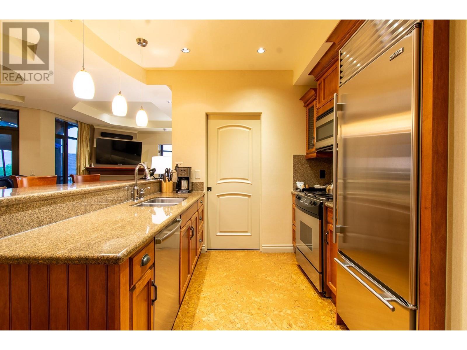 1288 Water Street Unit# 450. Kelowna, British Columbia