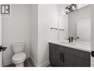 2835 Canyon Crest Drive Unit# 2. West Kelowna, British Columbia