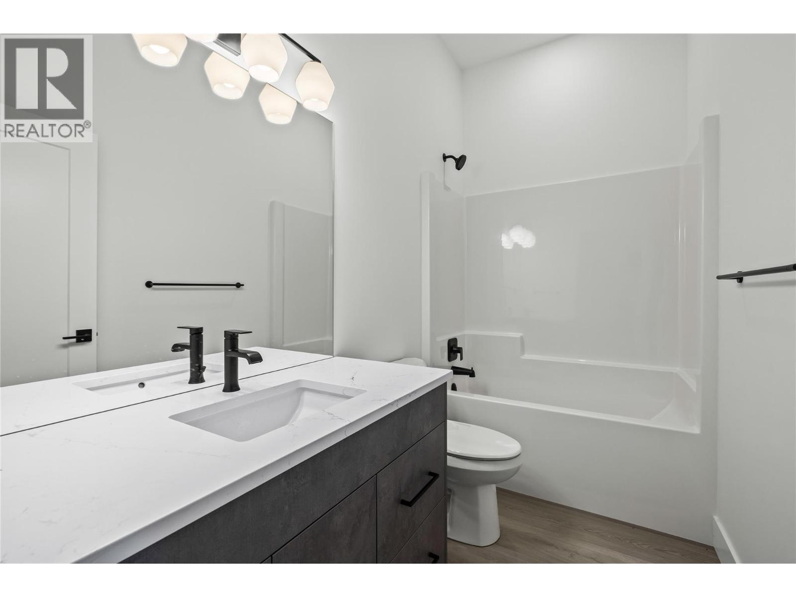 2835 Canyon Crest Drive Unit# 2. West Kelowna, British Columbia