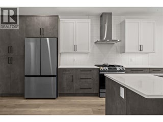 2835 Canyon Crest Drive Unit# 2. West Kelowna, British Columbia