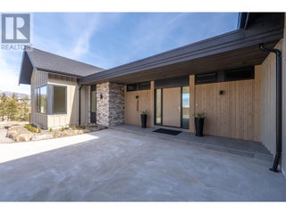 17579 Sanborn Street. Summerland, British Columbia