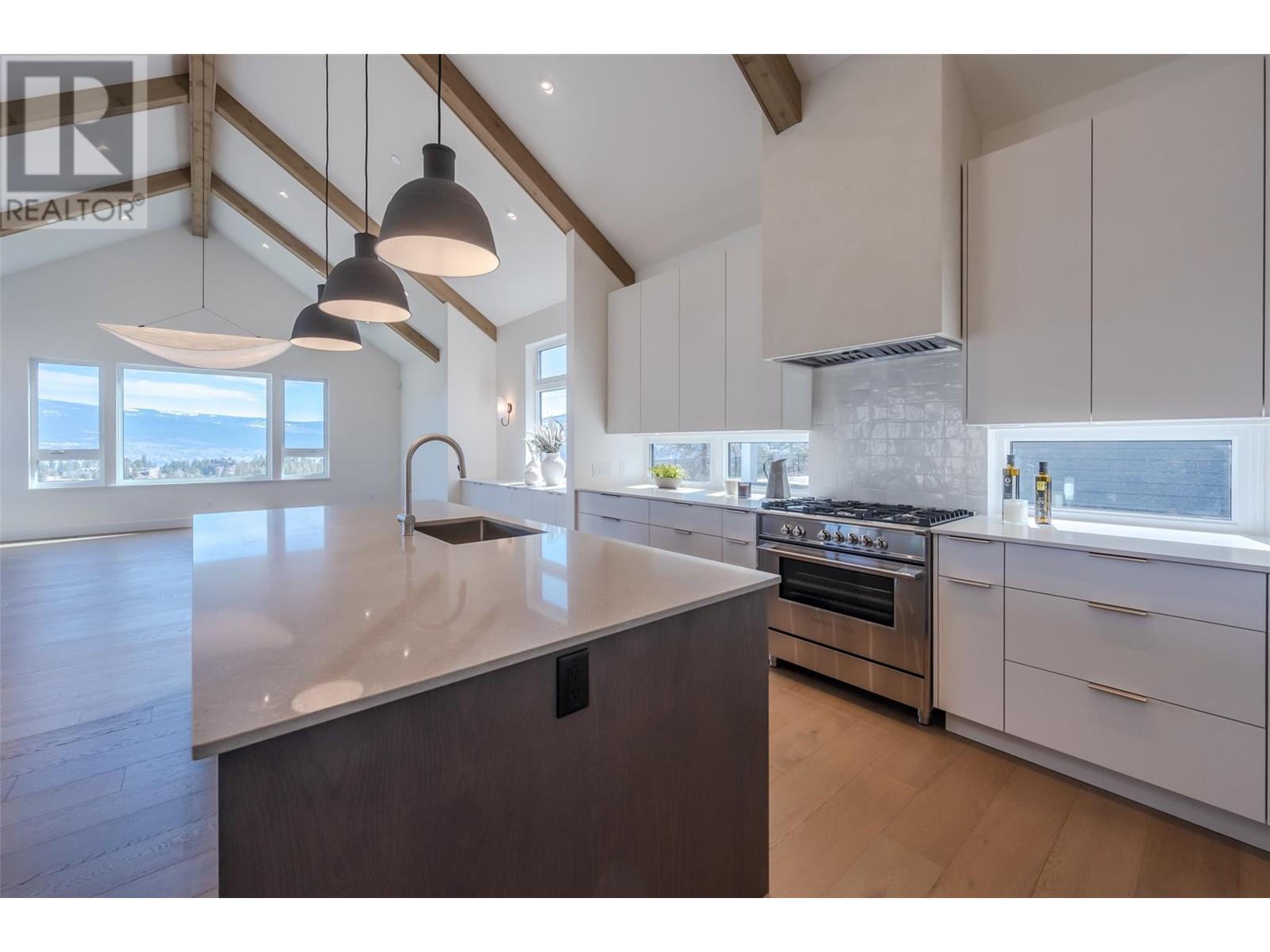 17579 Sanborn Street. Summerland, British Columbia