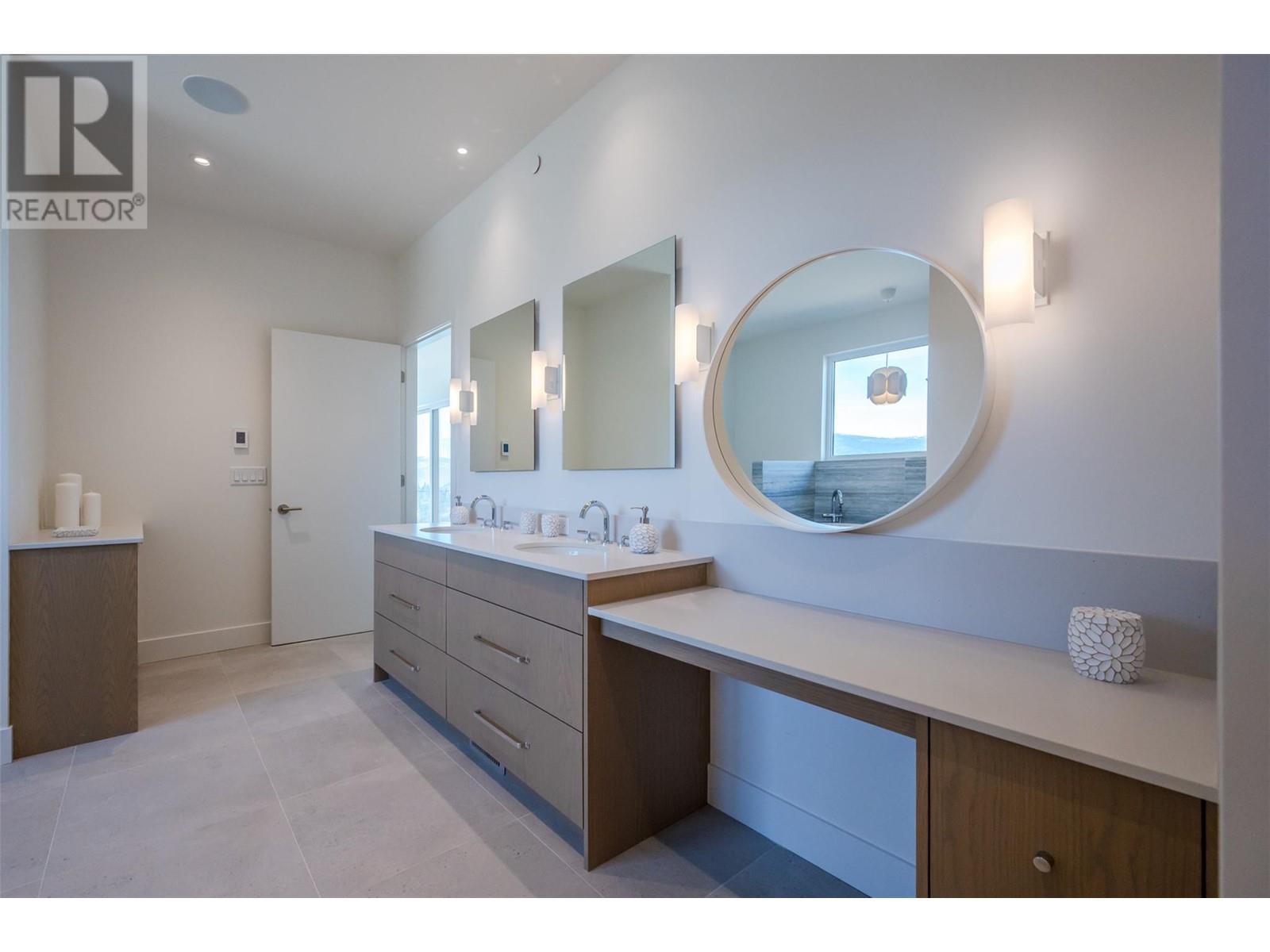 17579 Sanborn Street. Summerland, British Columbia