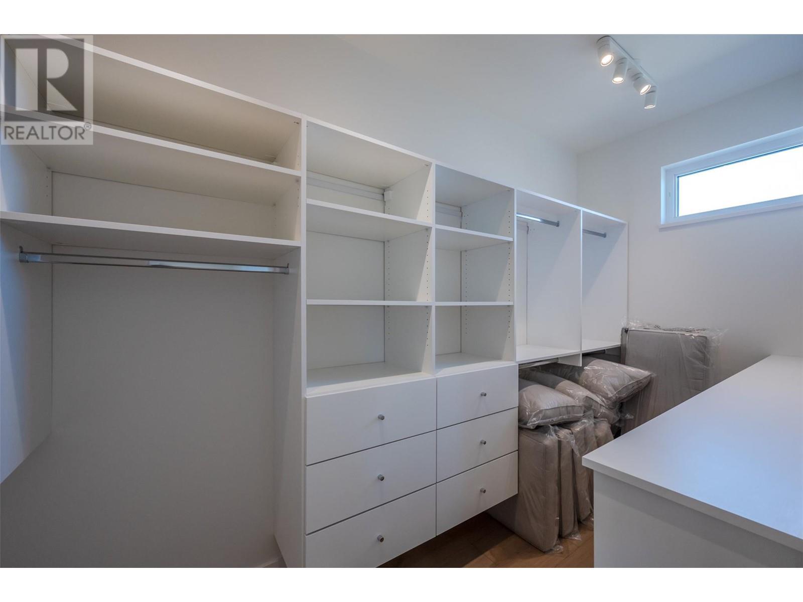 17579 Sanborn Street. Summerland, British Columbia