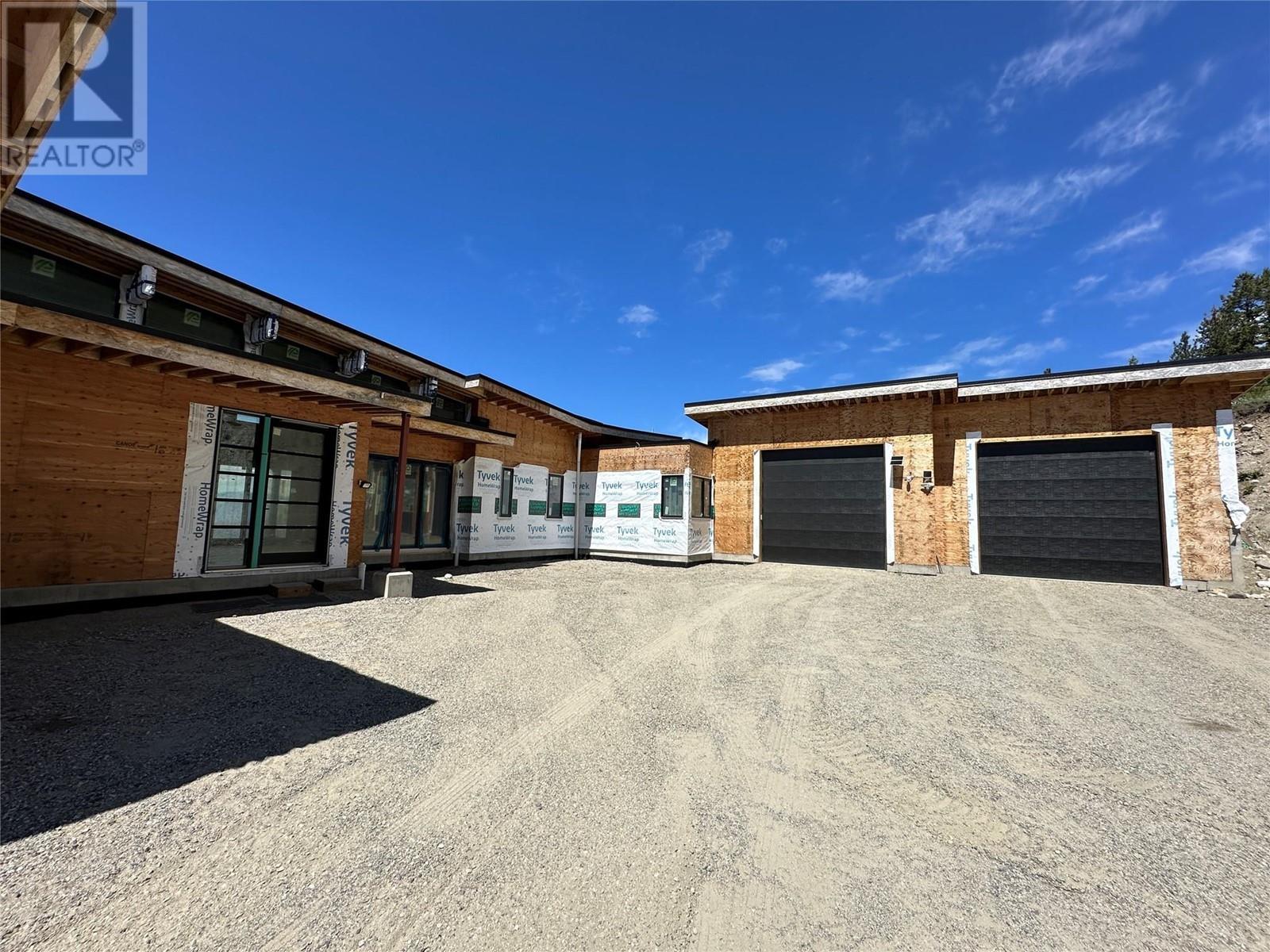 475 Sasquatch Trail. Osoyoos, British Columbia