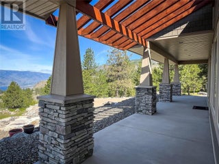 100 Maguire Place. Osoyoos, British Columbia