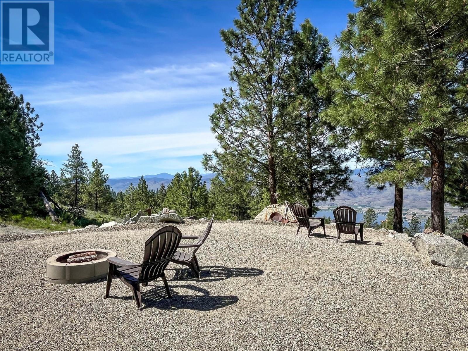 100 Maguire Place. Osoyoos, British Columbia