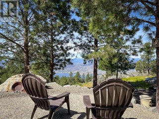 100 Maguire Place. Osoyoos, British Columbia