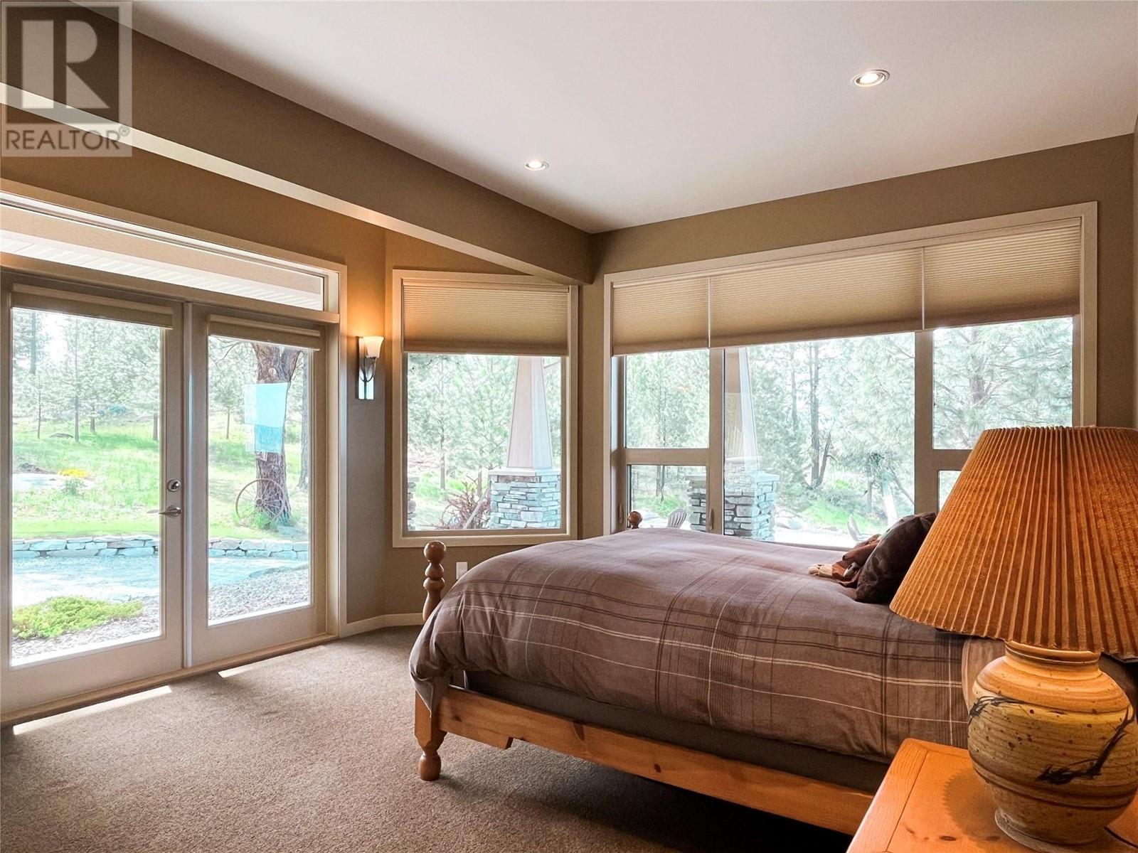 100 Maguire Place. Osoyoos, British Columbia