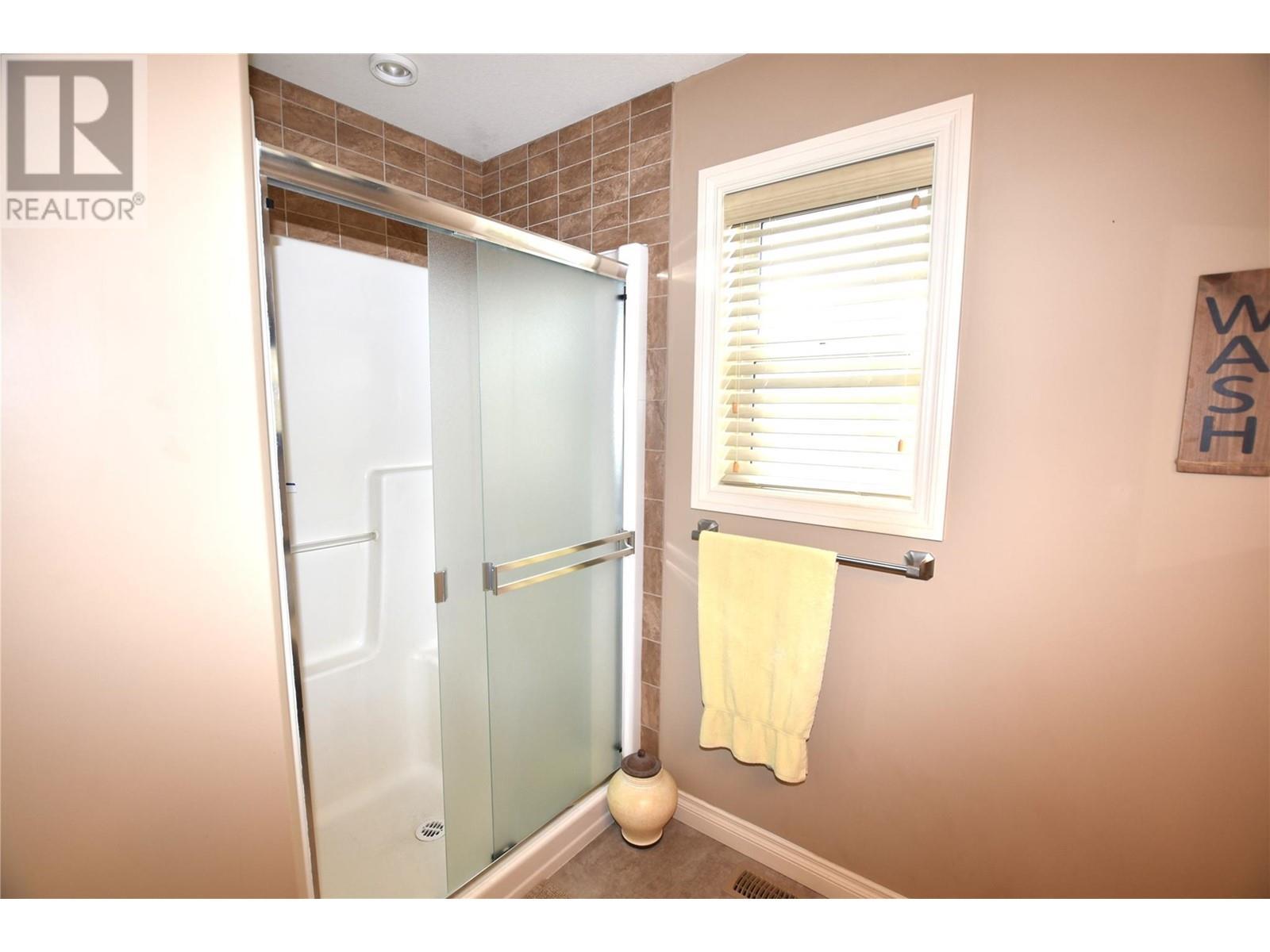 519 Loon Avenue. Vernon, British Columbia