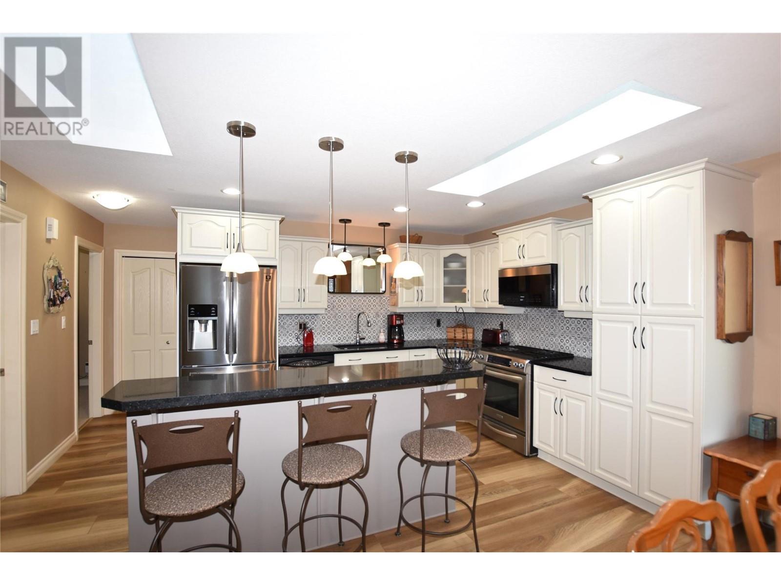 519 Loon Avenue. Vernon, British Columbia