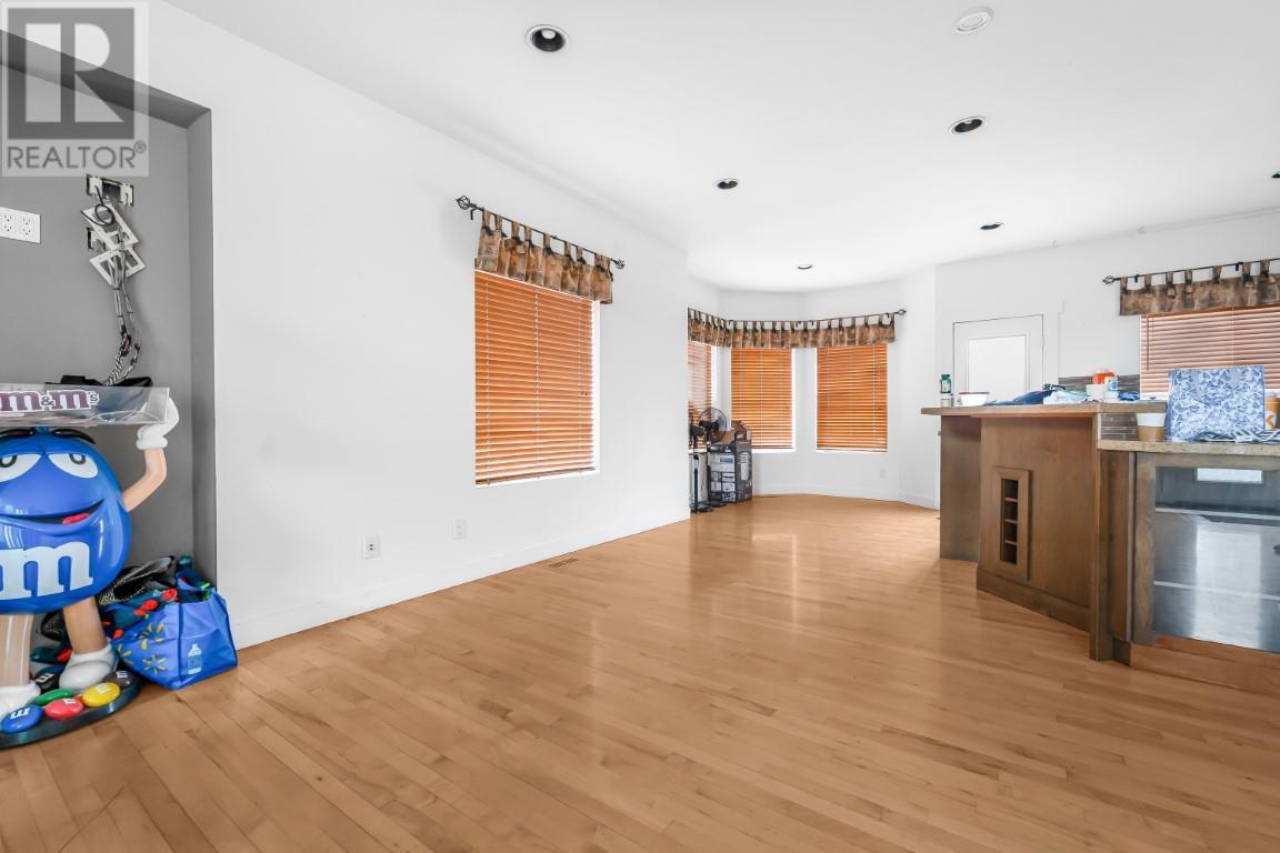 148 Southview Court. Kelowna, British Columbia