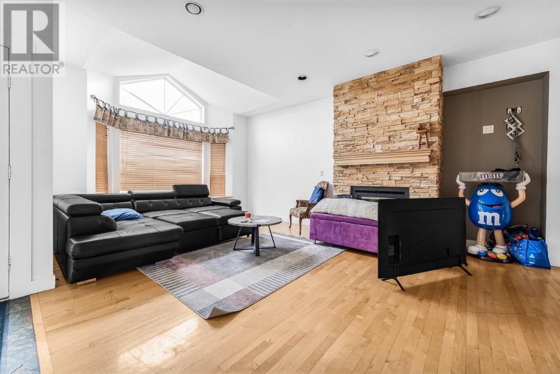 148 Southview Court. Kelowna, British Columbia