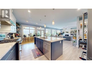 2526 Waverly Drive. Blind Bay, British Columbia
