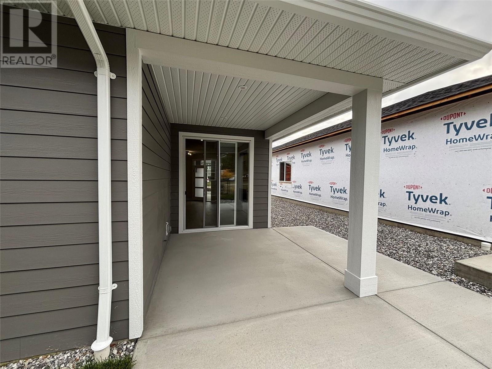 574 Meadowlark Avenue. Vernon, British Columbia