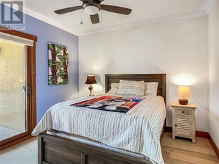 2418 Lakeshore Drive Unit# 302. Osoyoos, British Columbia