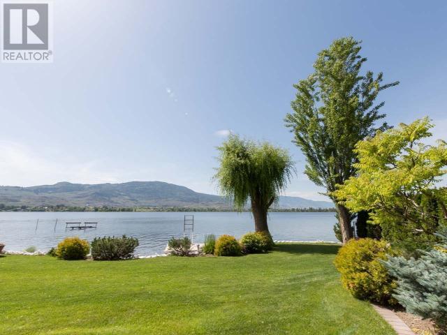 2418 Lakeshore Drive Unit# 302. Osoyoos, British Columbia