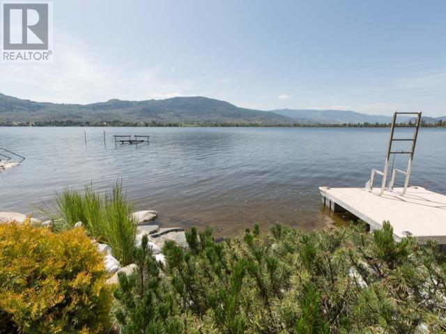 2418 Lakeshore Drive Unit# 302. Osoyoos, British Columbia