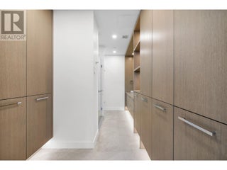 3389 Lakeshore Road Unit# 403. Kelowna, British Columbia