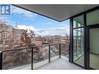 3389 Lakeshore Road Unit# 403. Kelowna, British Columbia