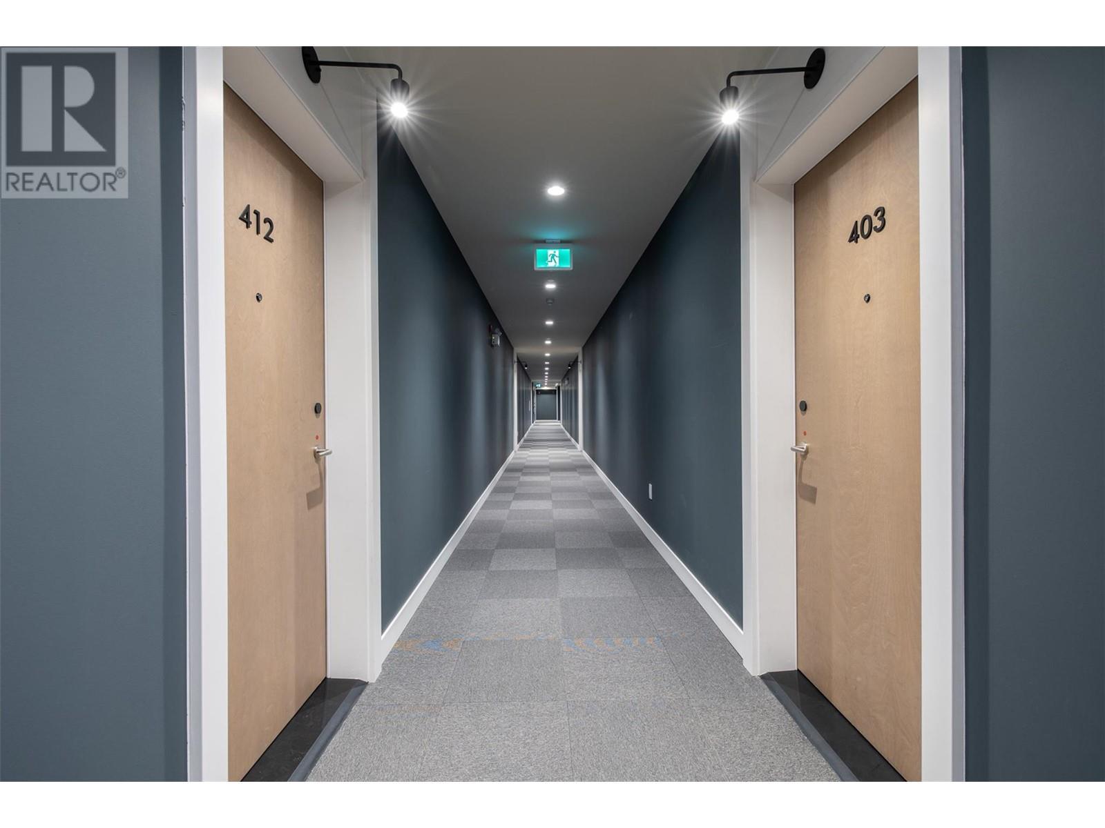 3389 Lakeshore Road Unit# 403. Kelowna, British Columbia