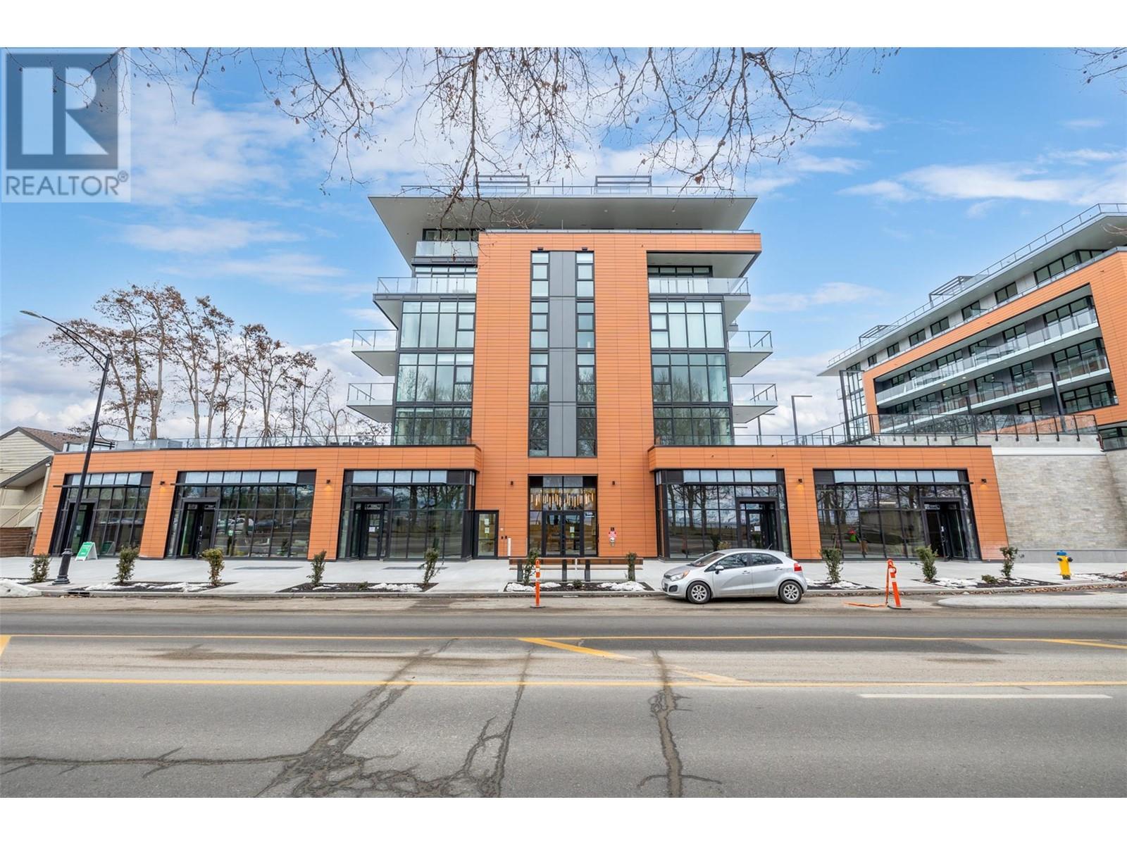3389 Lakeshore Road Unit# 403. Kelowna, British Columbia