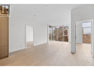 3389 Lakeshore Road Unit# 403. Kelowna, British Columbia