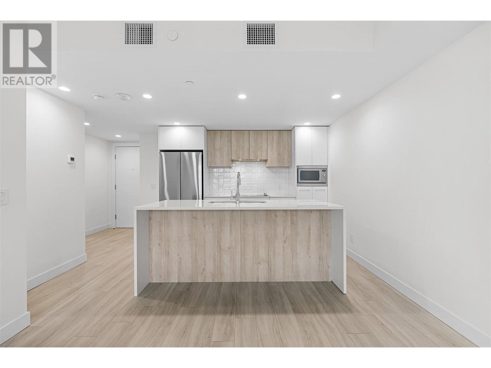 3699 Capozzi Road Unit# 1106. Kelowna, British Columbia