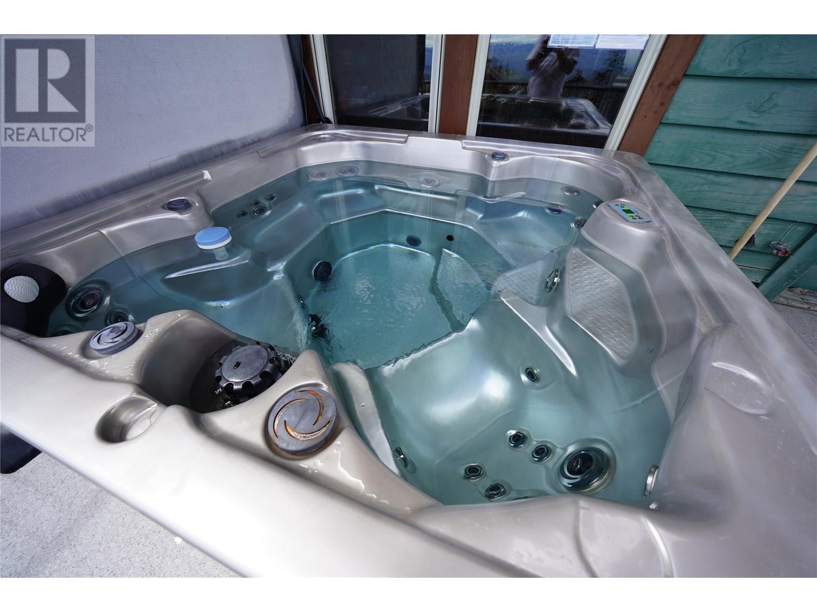 255 Raven Ridge Road Unit# 3. Big White, British Columbia