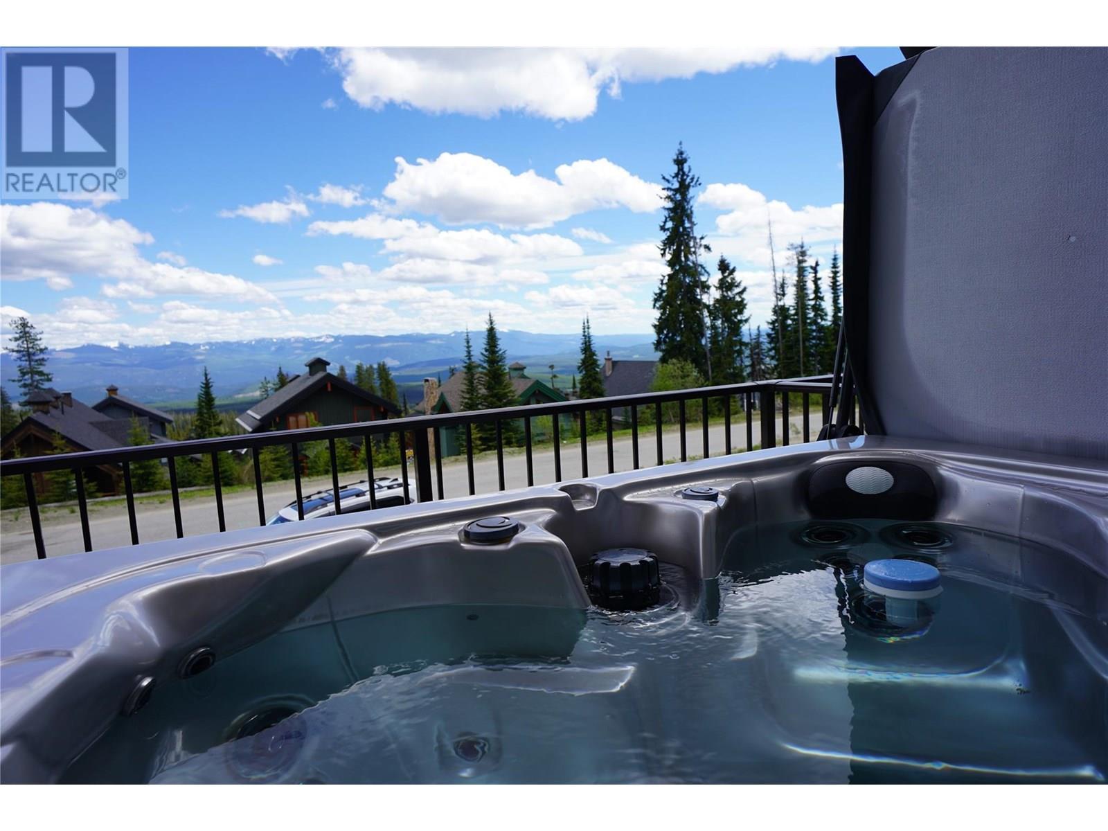 255 Raven Ridge Road Unit# 3. Big White, British Columbia