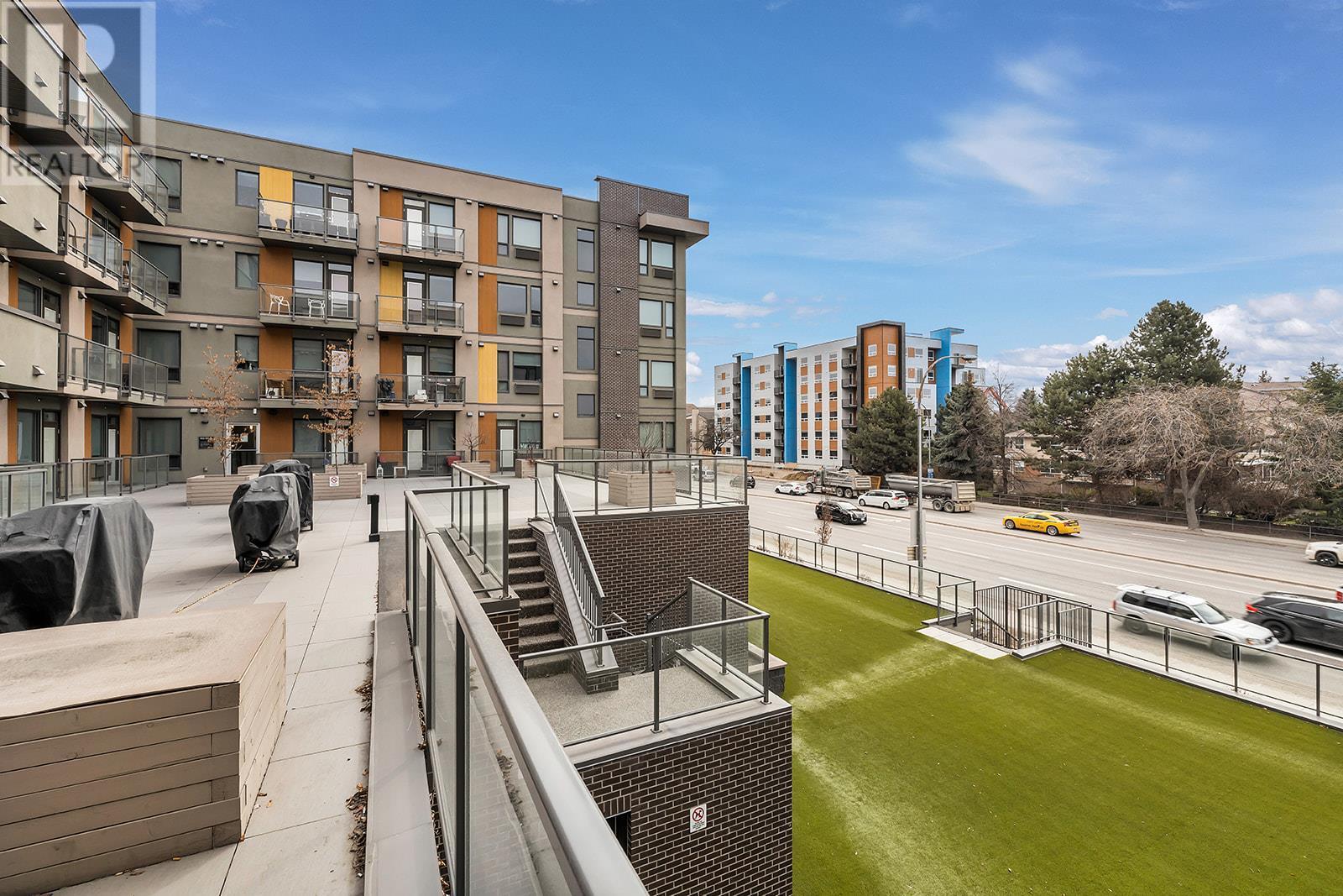 925 Leon Avenue Unit# 302. Kelowna, British Columbia