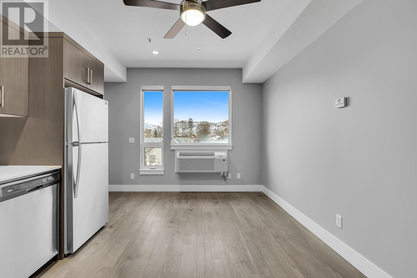 925 Leon Avenue Unit# 302. Kelowna, British Columbia