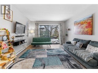 435 Franklyn Road Unit# 102. Kelowna, British Columbia