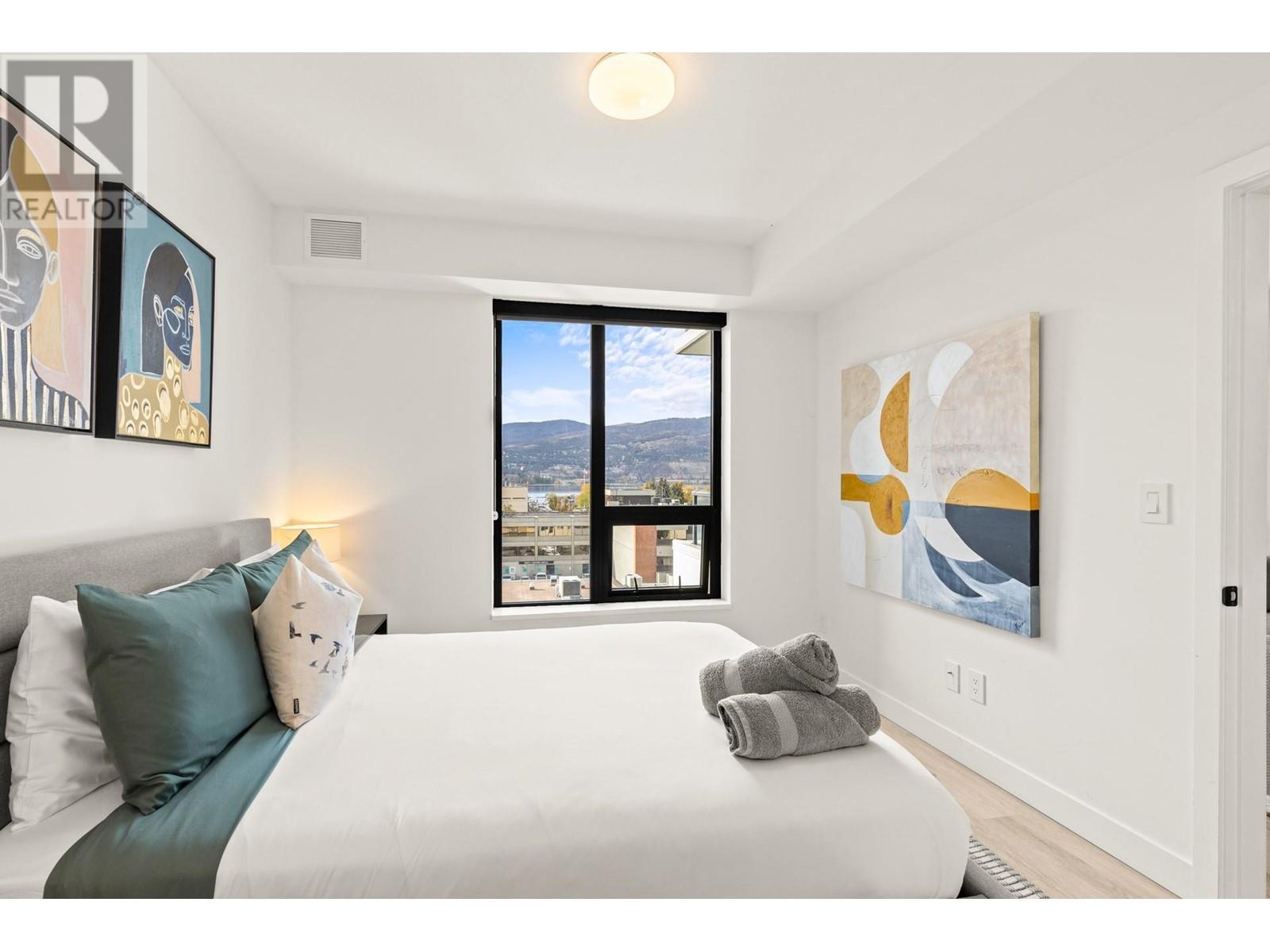 1471 St Paul Street Unit# 606 Lot# 7. Kelowna, British Columbia