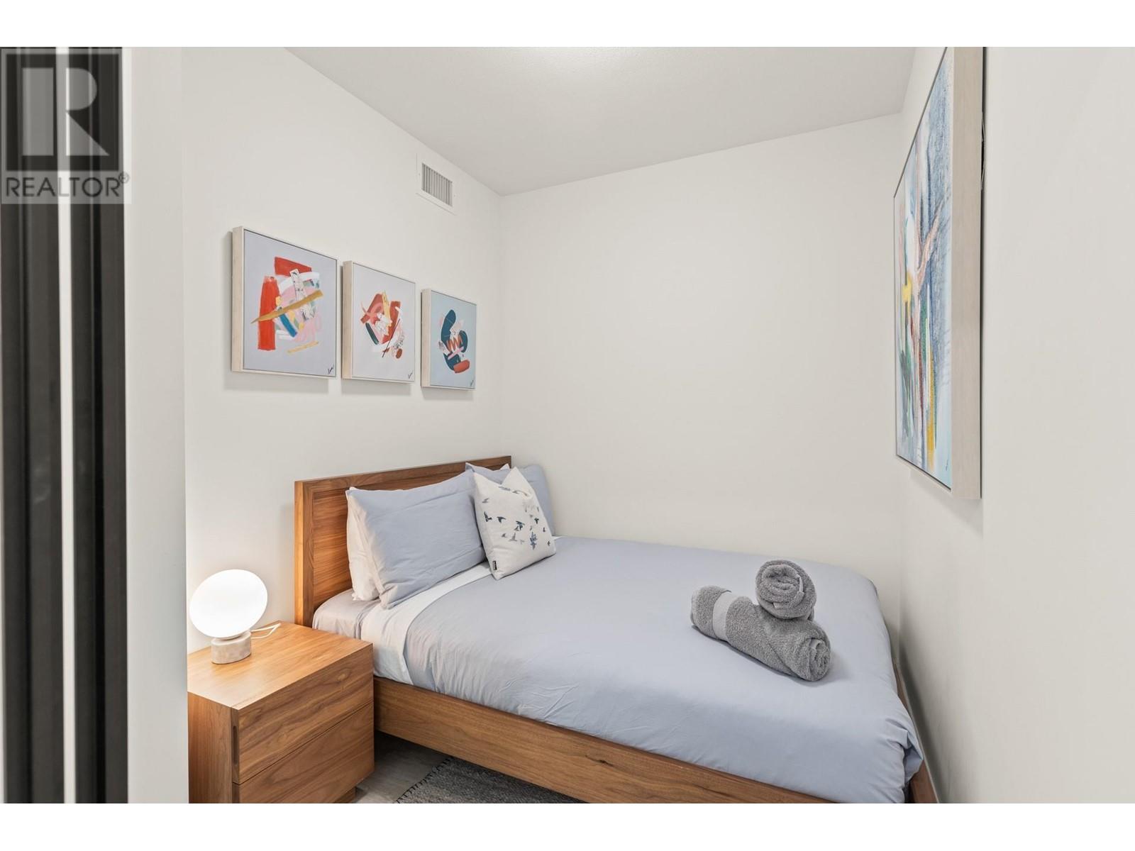 1471 St Paul Street Unit# 606 Lot# 7. Kelowna, British Columbia