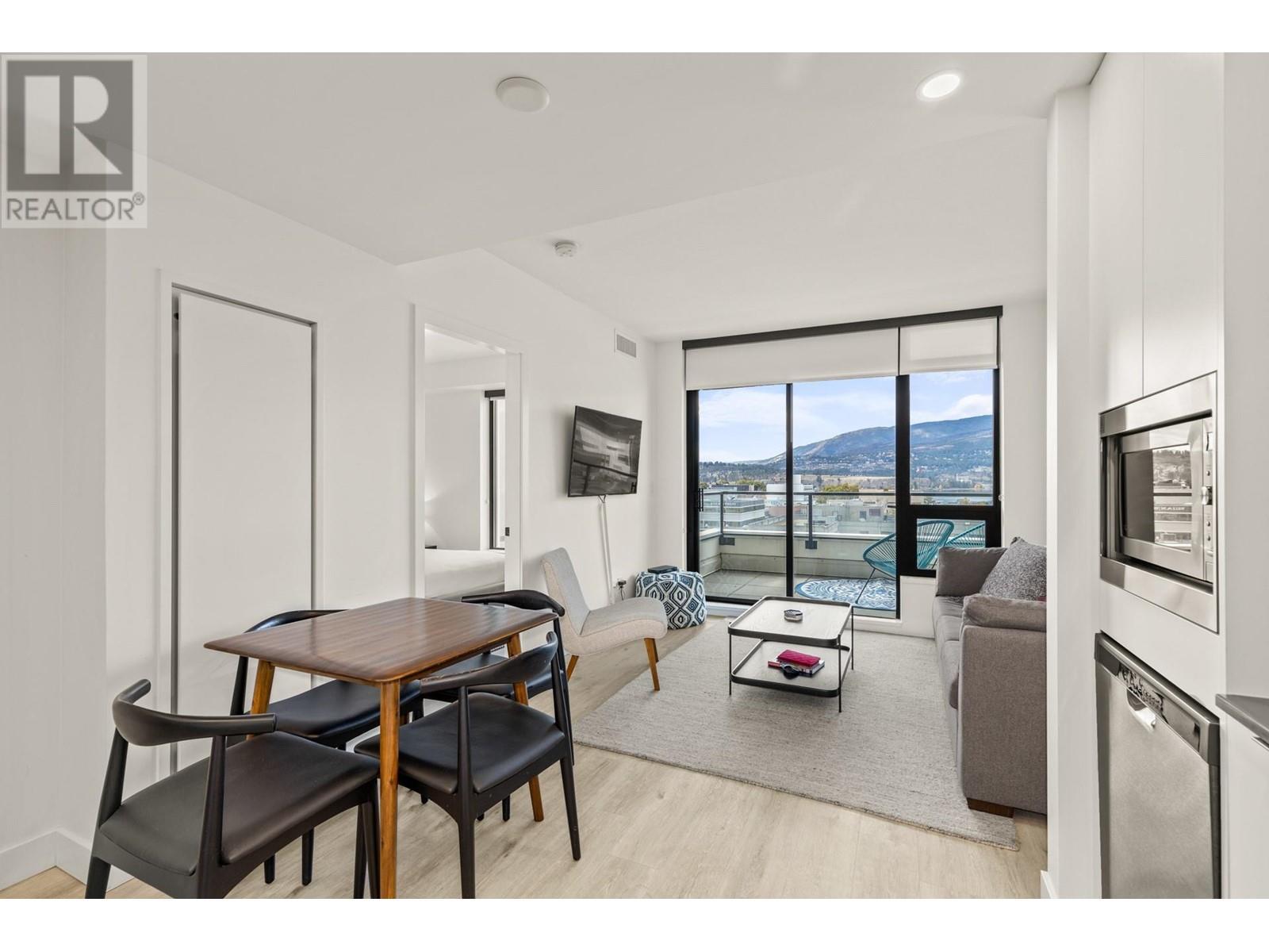 1471 St Paul Street Unit# 606 Lot# 7. Kelowna, British Columbia