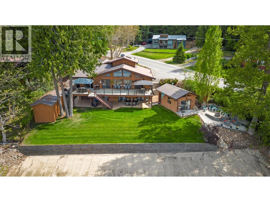 2647 Blind Bay Road, Blind Bay