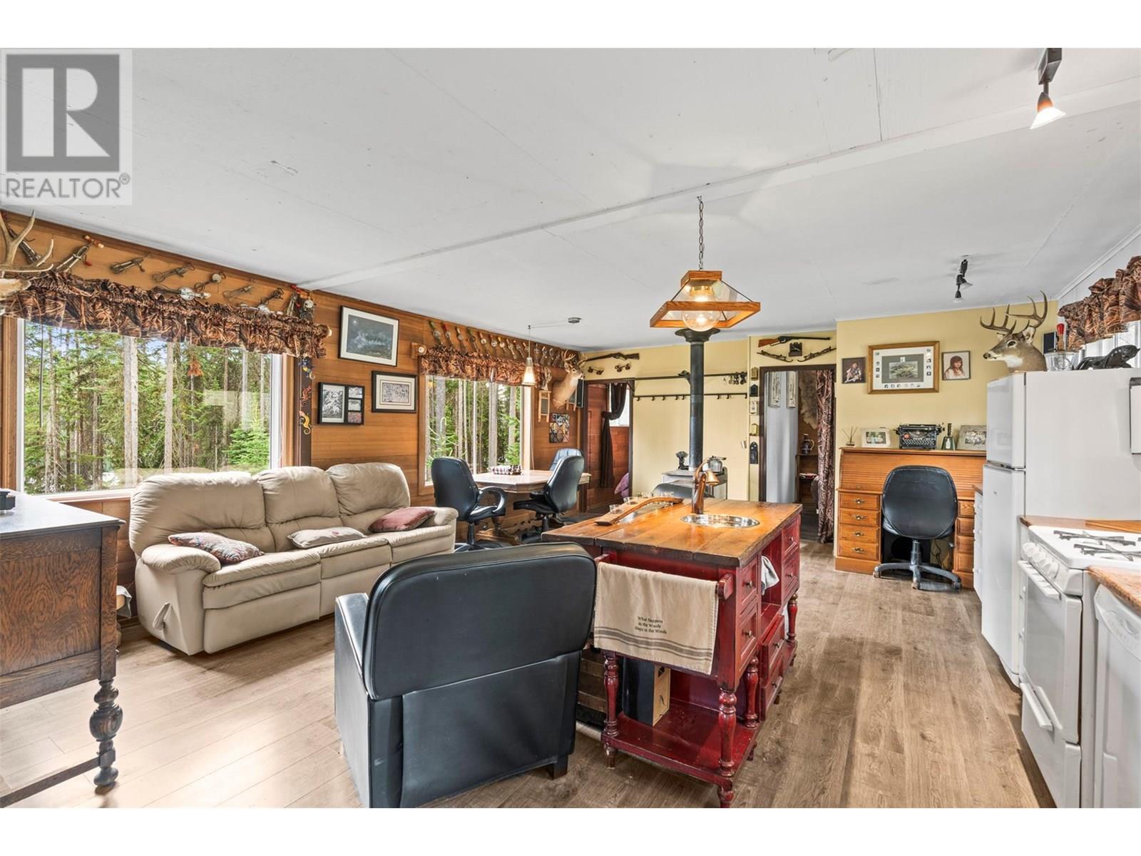 Block D Crooked Lake. Lake Country, British Columbia