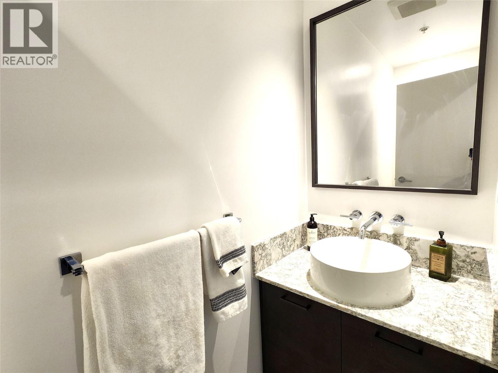 1191 Sunset Drive Unit# 1106. Kelowna, British Columbia