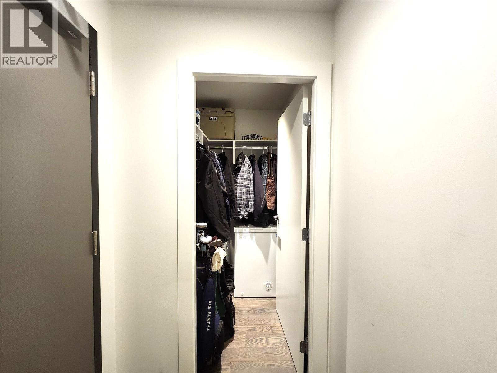 1191 Sunset Drive Unit# 1106. Kelowna, British Columbia