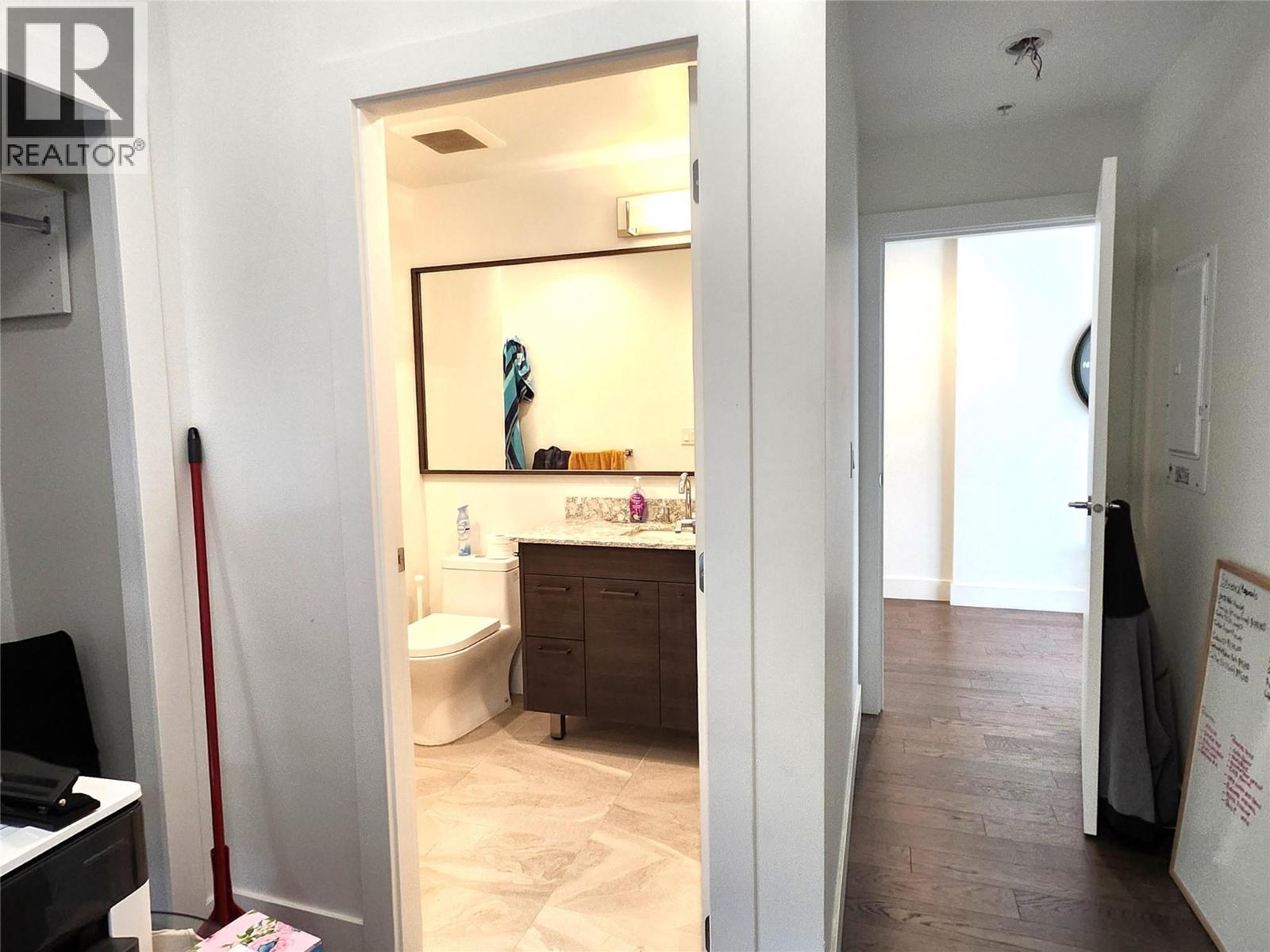 1191 Sunset Drive Unit# 1106. Kelowna, British Columbia