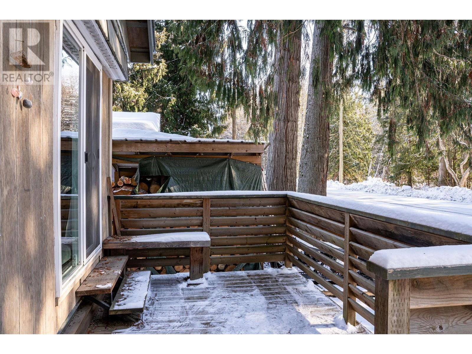 1079 Lundell Road Unit# 3. Revelstoke, British Columbia