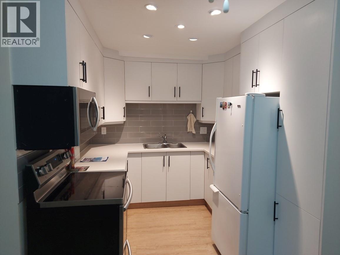 993 Klo Road Unit# 203. Kelowna, British Columbia