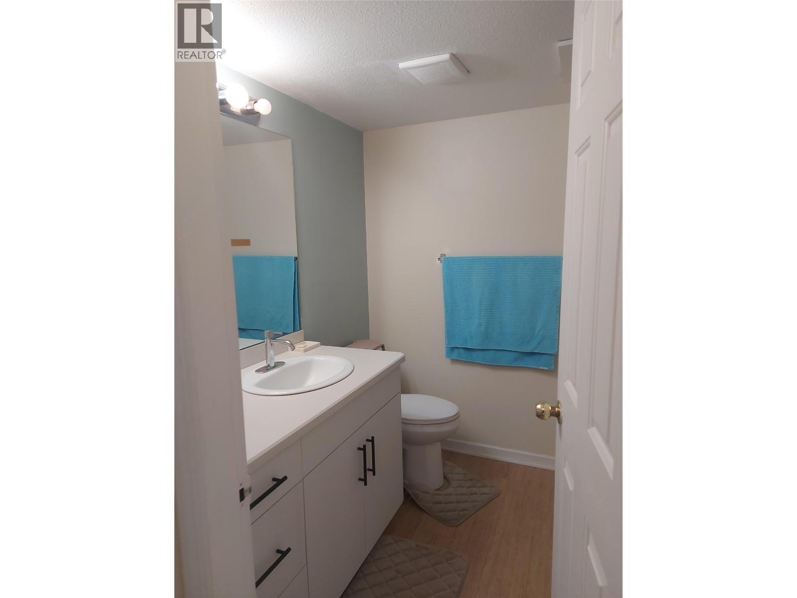 993 Klo Road Unit# 203. Kelowna, British Columbia