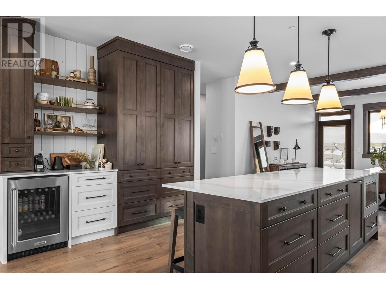 7000 Mcgillivray Lake Drive Unit# 10. Sun Peaks, British Columbia