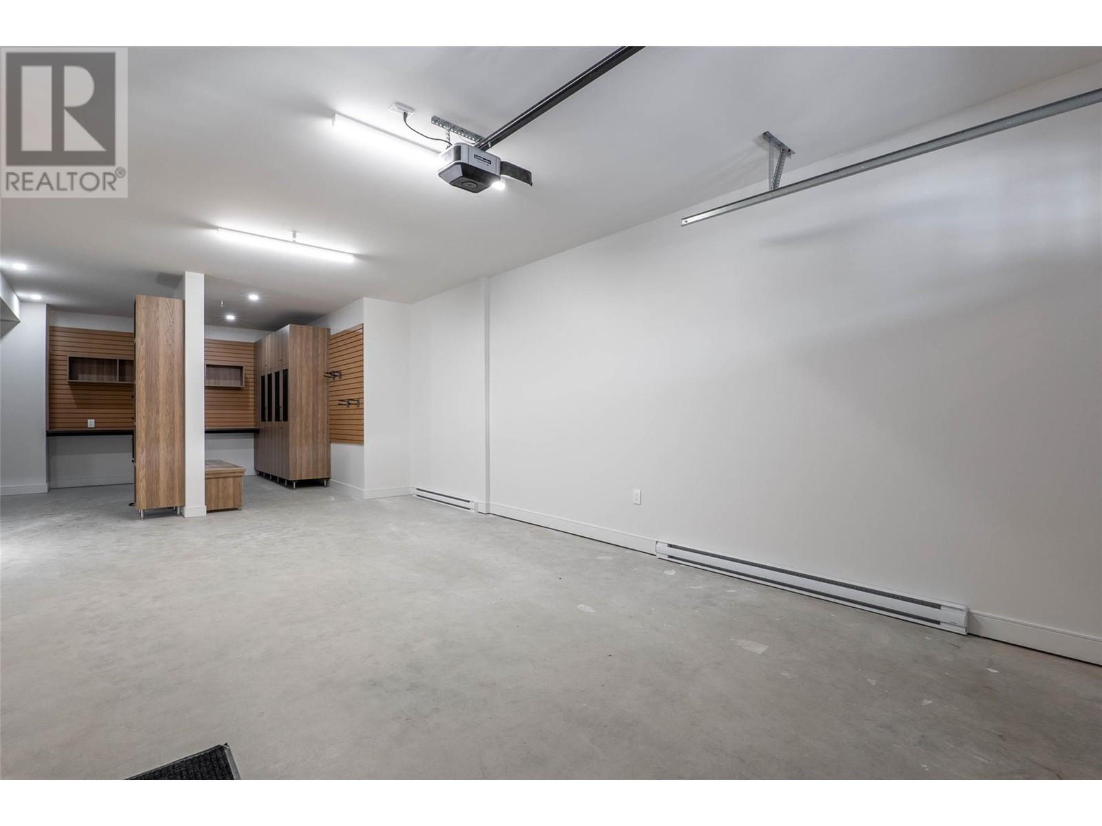 7000 Mcgillivray Lake Drive Unit# 10. Sun Peaks, British Columbia