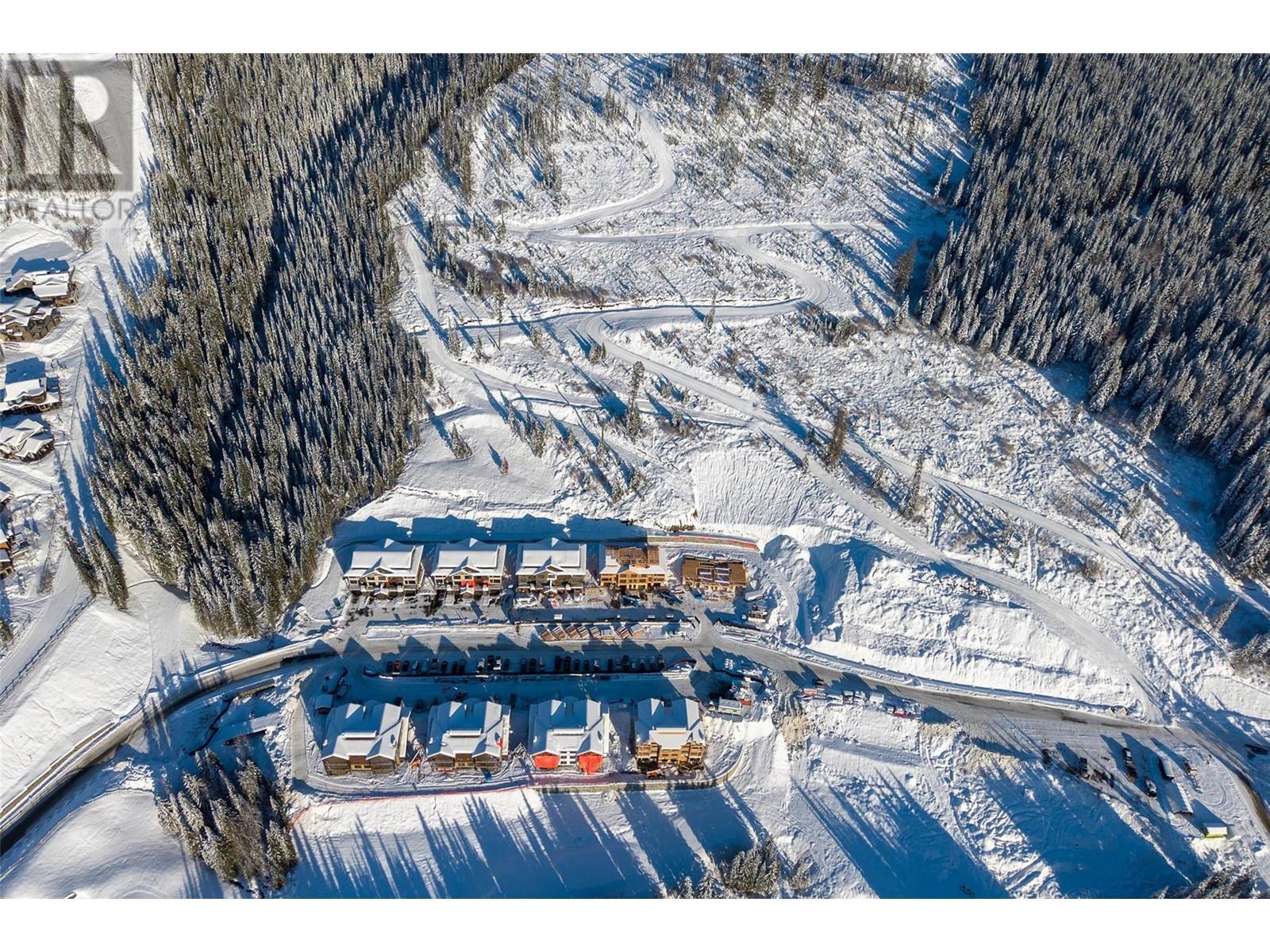 7000 Mcgillivray Lake Drive Unit# 10. Sun Peaks, British Columbia